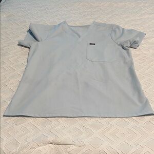 Figs women’s Sky Blue V-Neck top size L